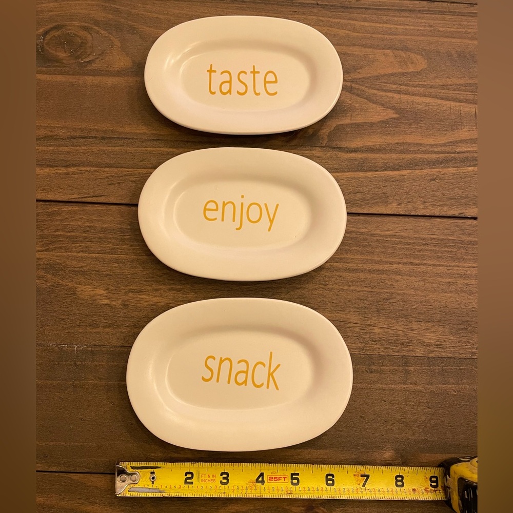 ThirstyStone 3 piece tapas set. “Taste”, “Enjoy”, “Snack”
